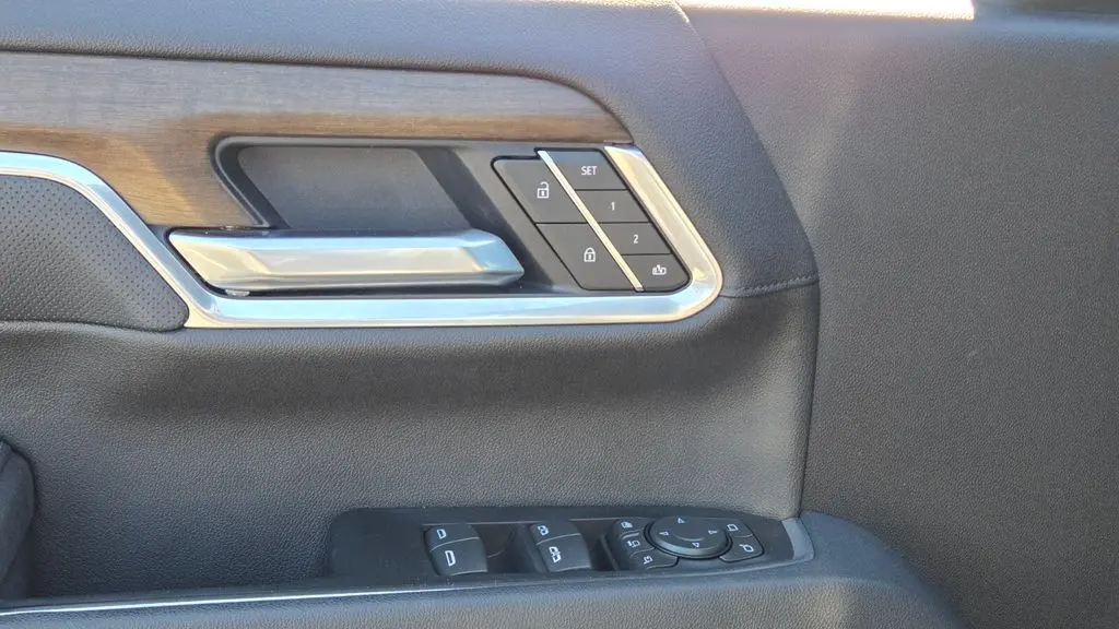 2025 Chevrolet Silverado 3500HD High Country