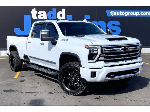 2026 Chevrolet Silverado Hd - $81,995