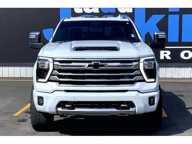2026 Chevrolet Silverado Hd - $81,995