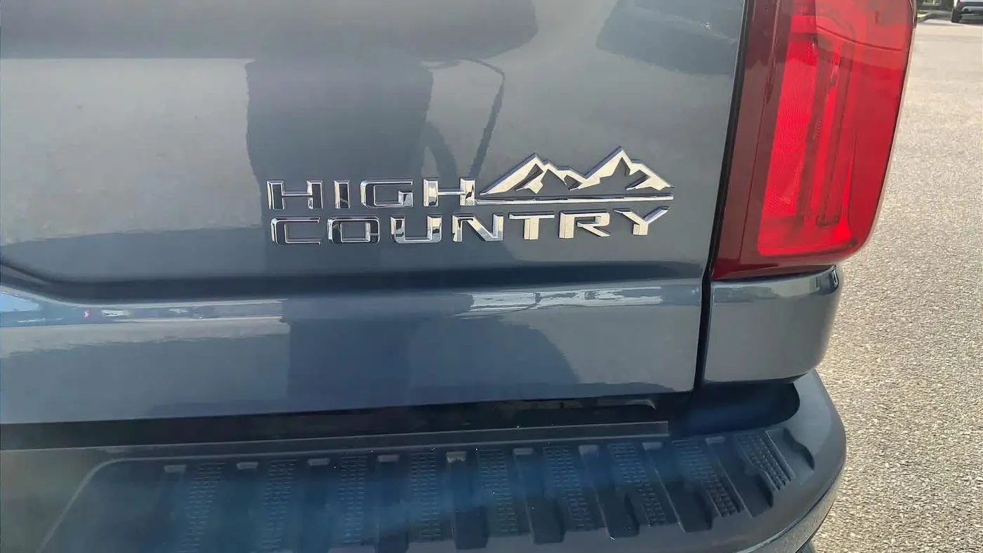 2025 Chevrolet Silverado 3500HD High Country