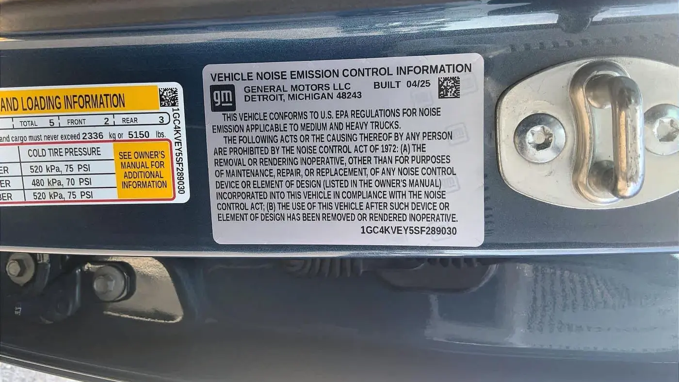 2025 Chevrolet Silverado 3500HD High Country