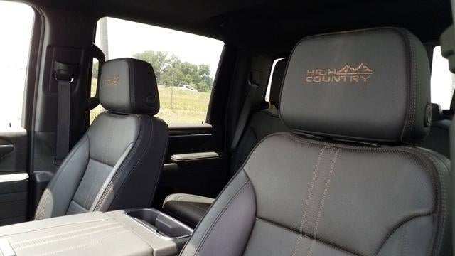 2025 Chevrolet Silverado 3500HD High Country