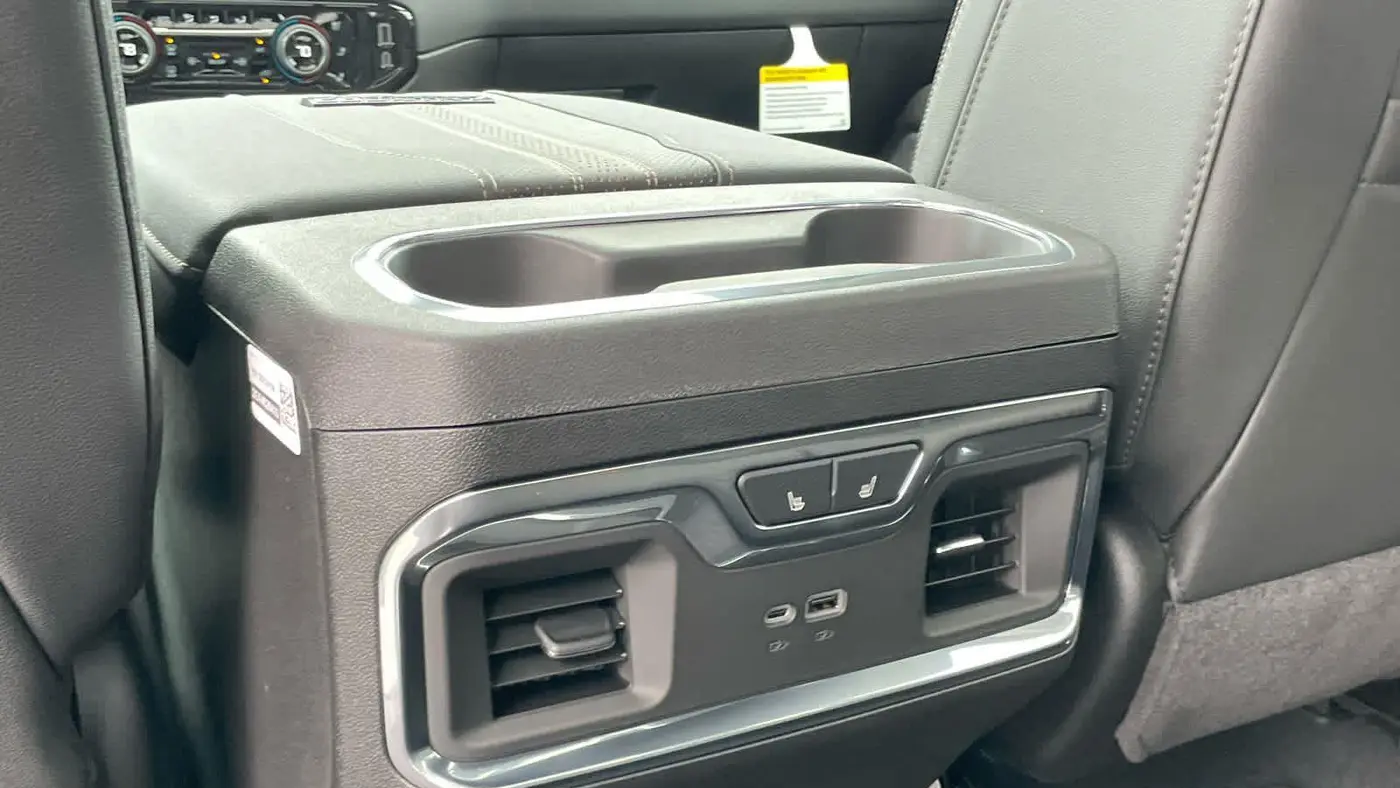 2026 Chevrolet Silverado 3500HD High Country