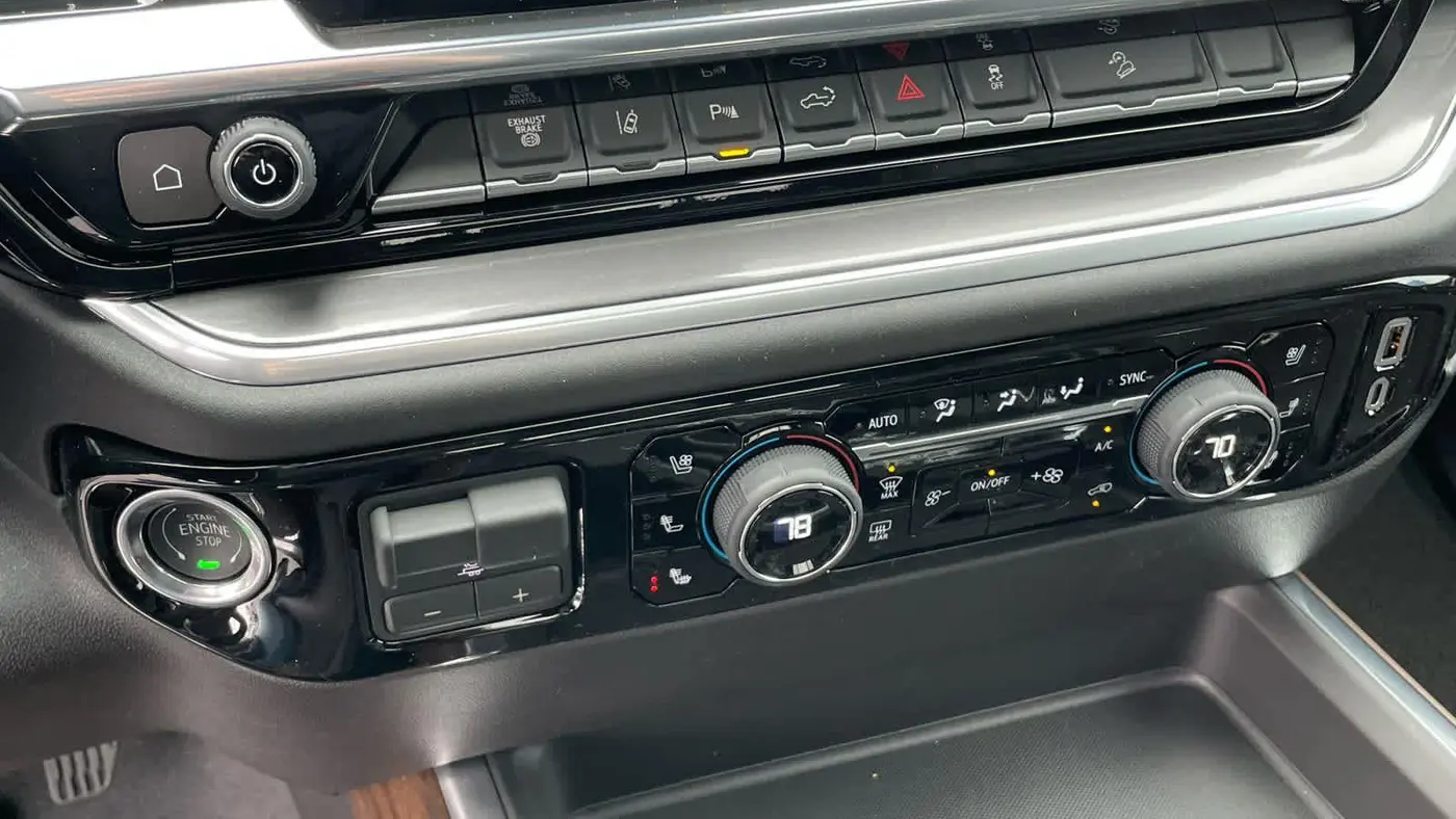 2026 Chevrolet Silverado 3500HD High Country