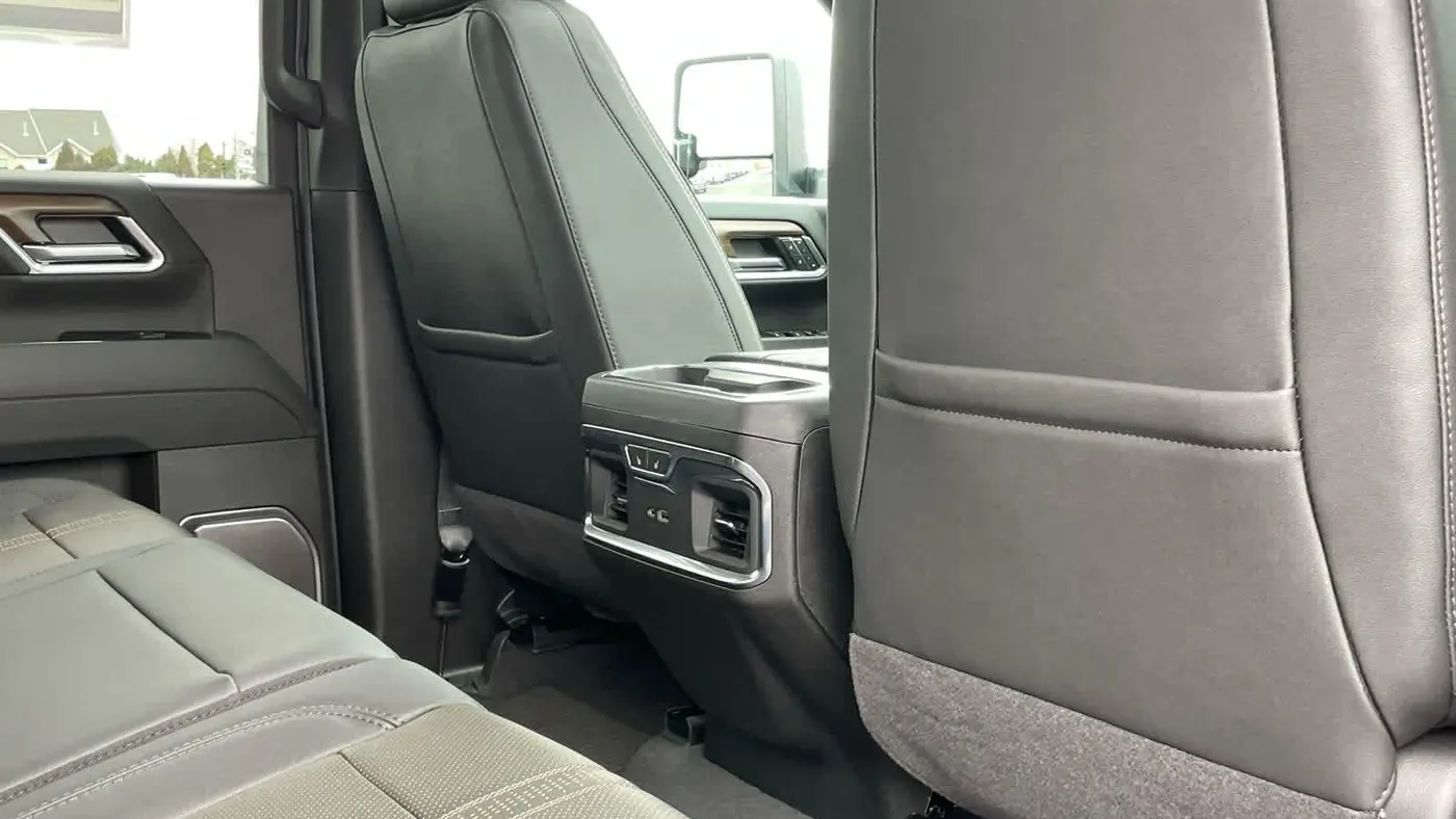 2026 Chevrolet Silverado 3500HD High Country