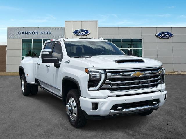 2025 Chevrolet Silverado Hd - $84,598