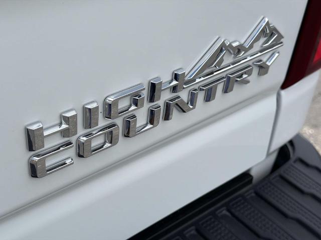 2025 Chevrolet Silverado Hd - $84,598