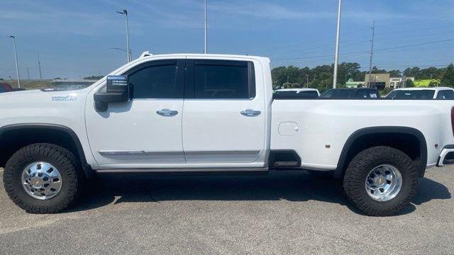 2025 Chevrolet Silverado 3500HD High Country