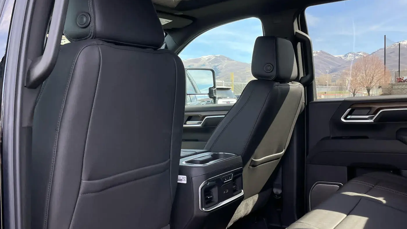 2026 Chevrolet Silverado 3500HD High Country