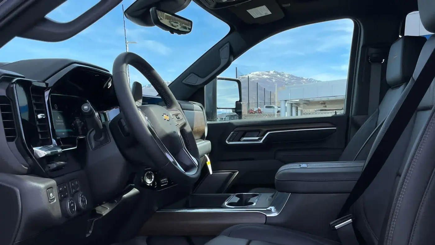 2026 Chevrolet Silverado 3500HD High Country