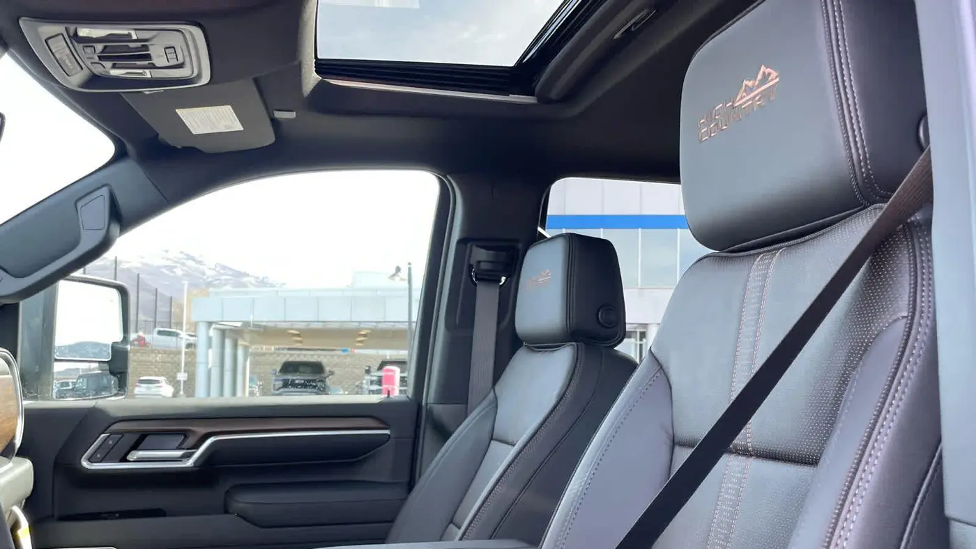 2026 Chevrolet Silverado 3500HD High Country