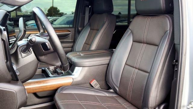 2025 Chevrolet Silverado 3500HD High Country