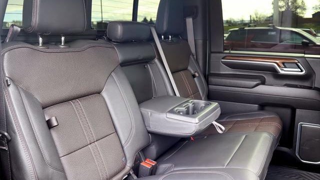 2025 Chevrolet Silverado 3500HD High Country