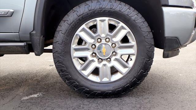 2025 Chevrolet Silverado 3500HD High Country