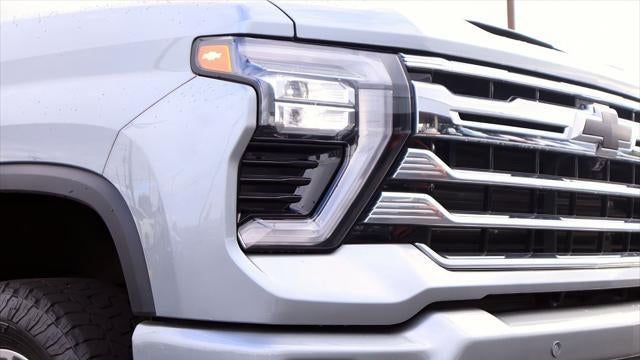 2025 Chevrolet Silverado 3500HD High Country