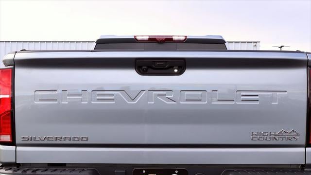 2025 Chevrolet Silverado 3500HD High Country