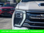 2025 Silverado 3500HD Thumbnail 9