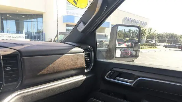 2025 Chevrolet Silverado 3500HD High Country