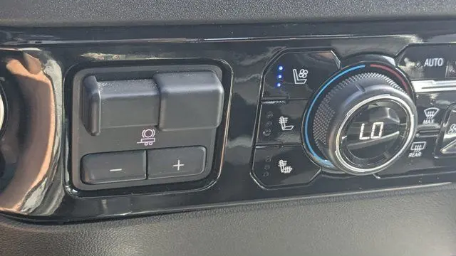 2025 Chevrolet Silverado 3500HD High Country