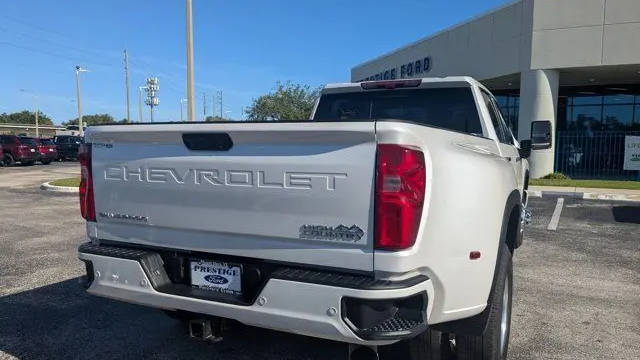 2025 Chevrolet Silverado 3500HD High Country