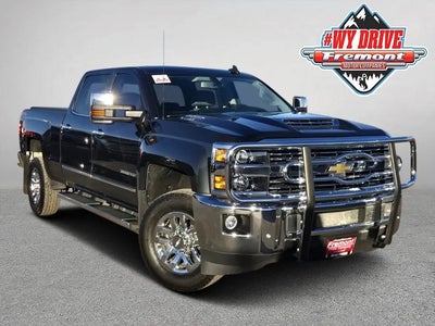 2019 Chevrolet Silverado 3500HD 4X4 LTZ 4DR Crew Cab SRW