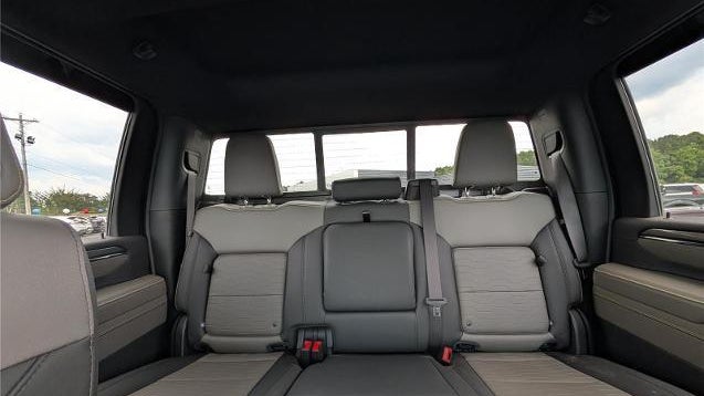 2025 Chevrolet Silverado 2500HD ZR2