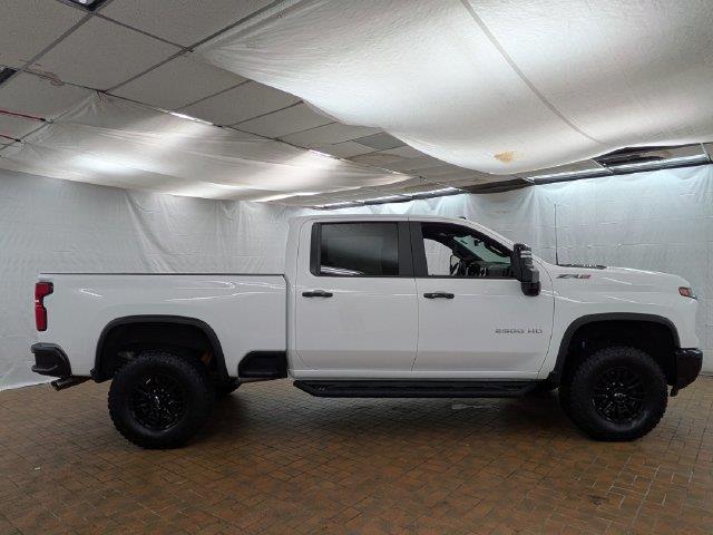 2026 Chevrolet Silverado Hd - $68,212