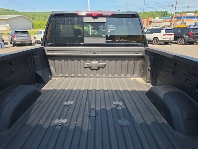 2025 Chevrolet Silverado Hd - $71,500
