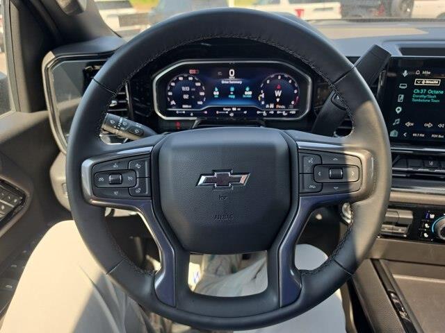 2025 Chevrolet Silverado Hd - $71,500