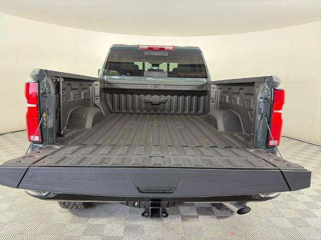 2026 Chevrolet Silverado Hd - $74,998