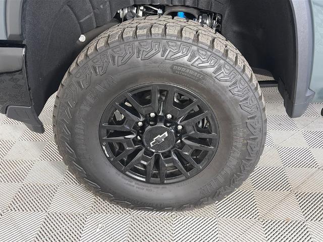 2026 Chevrolet Silverado Hd - $71,998