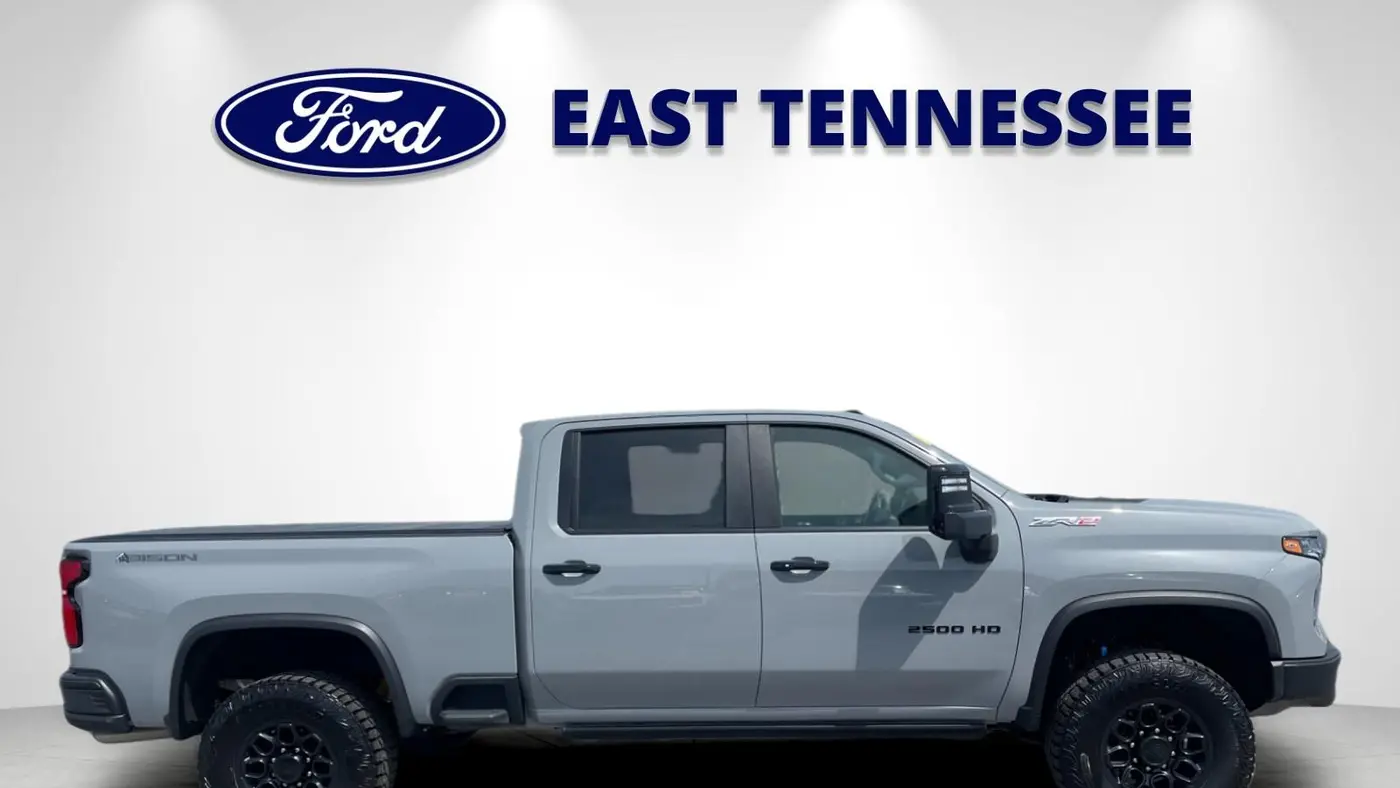 2025 Chevrolet Silverado 2500HD ZR2