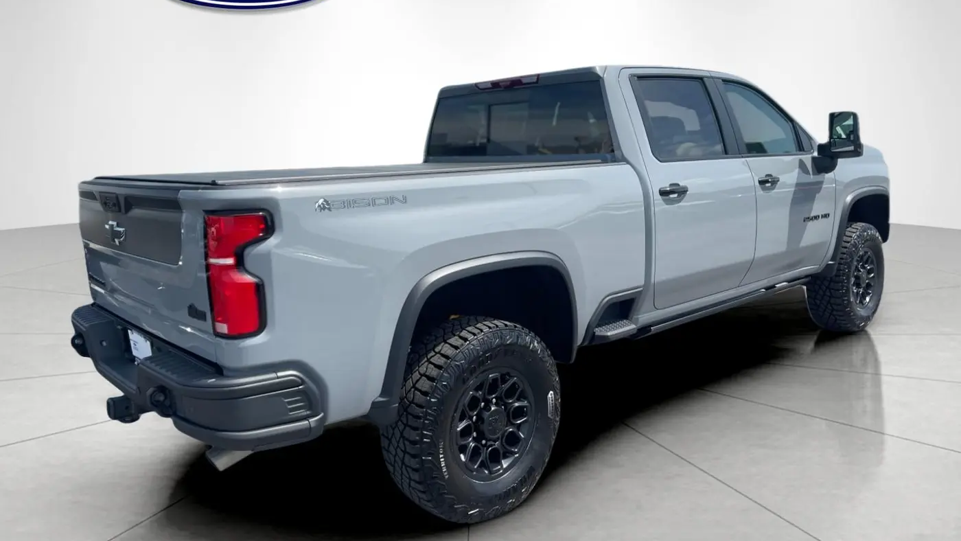2025 Chevrolet Silverado 2500HD ZR2