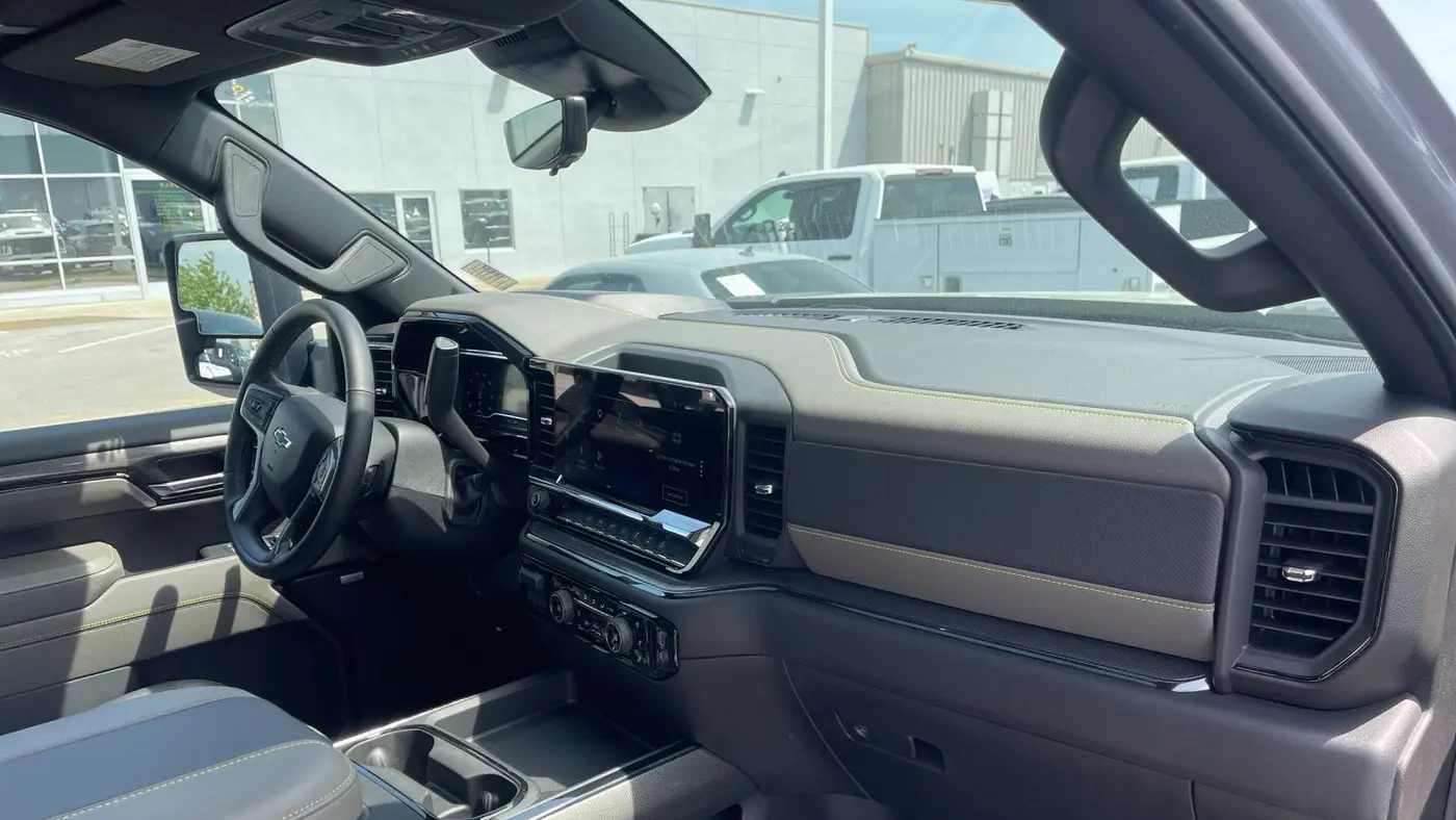 2025 Chevrolet Silverado 2500HD ZR2
