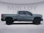 2025 Silverado 2500HD Thumbnail 6