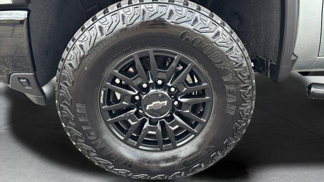 2025 Chevrolet Silverado 2500HD ZR2