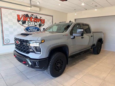 2025 Chevrolet Silverado 2500HD 4X4 ZR2 4DR Crew Cab SB