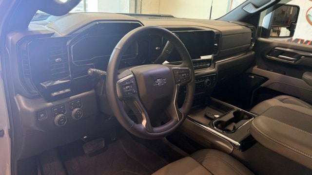 2025 Chevrolet Silverado 2500HD ZR2
