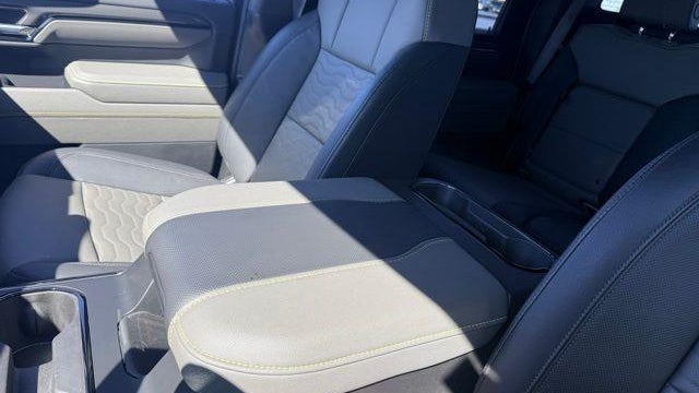 2025 Chevrolet Silverado 2500HD ZR2