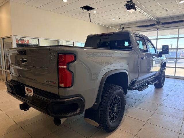 2025 Chevrolet Silverado Hd - $74,703