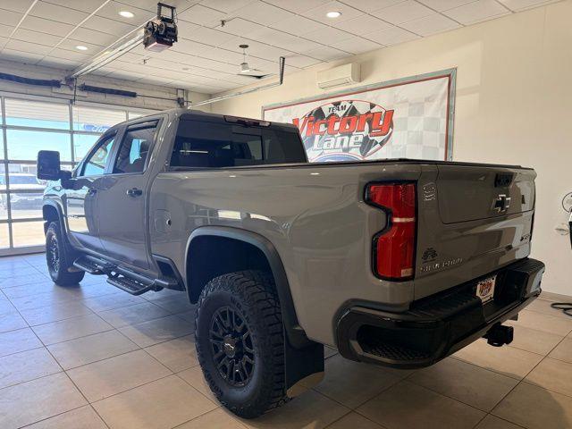 2025 Chevrolet Silverado Hd - $74,703