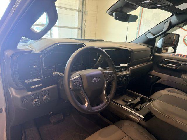 2025 Chevrolet Silverado Hd - $74,703