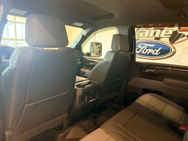 2025 Chevrolet Silverado Hd - $74,703