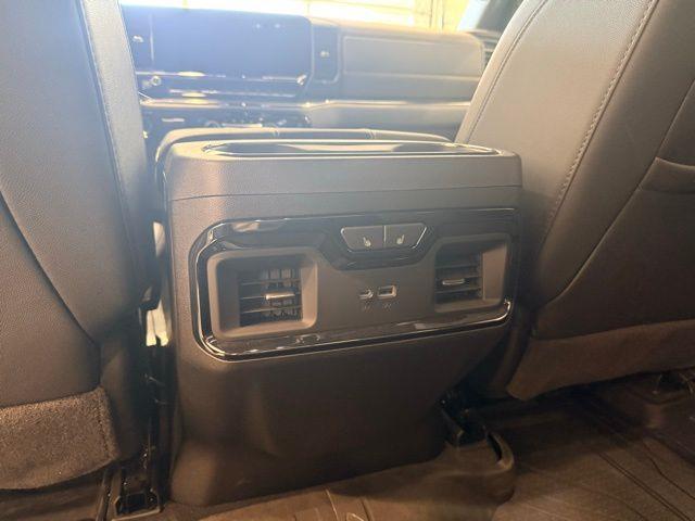2025 Chevrolet Silverado Hd - $74,703