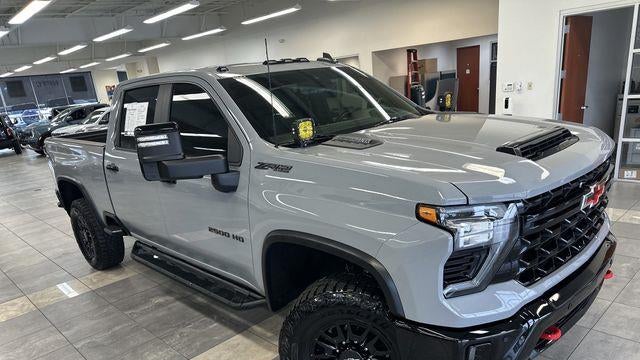 2025 Chevrolet Silverado 2500HD ZR2
