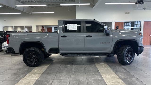 2025 Chevrolet Silverado 2500HD ZR2