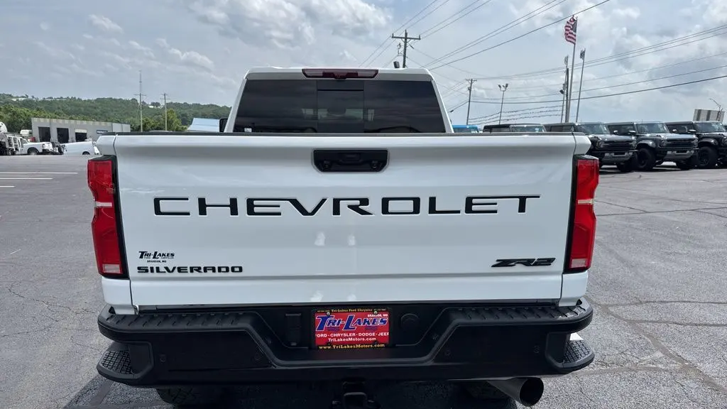 2025 Chevrolet Silverado 2500HD ZR2