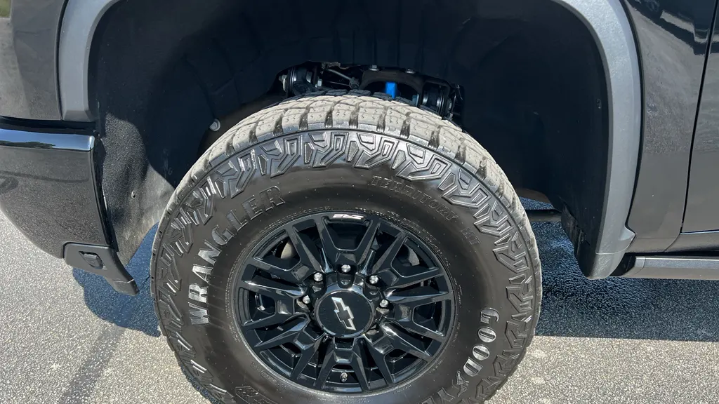 2025 Chevrolet Silverado 2500HD ZR2