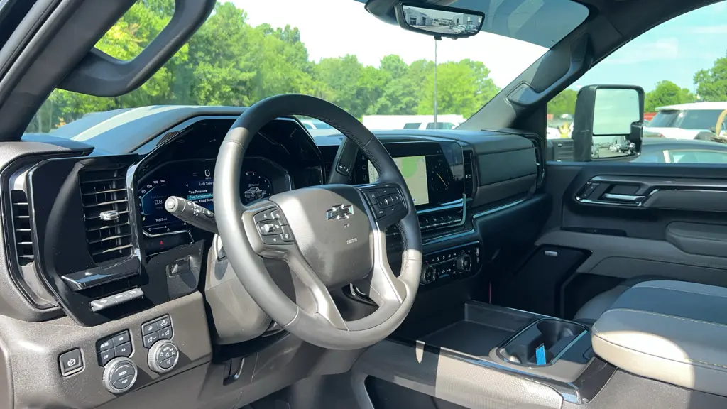 2025 Chevrolet Silverado 2500HD ZR2