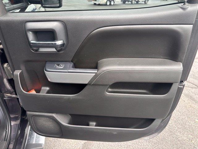 2015 Chevrolet Silverado - $31,951